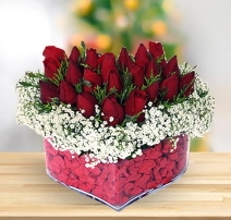 21 kırmızı gülden kalp mika çiçeği Ankara çiçek satışı